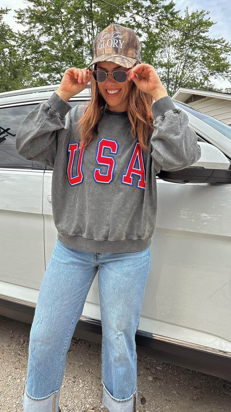 USA Varsity Pullover