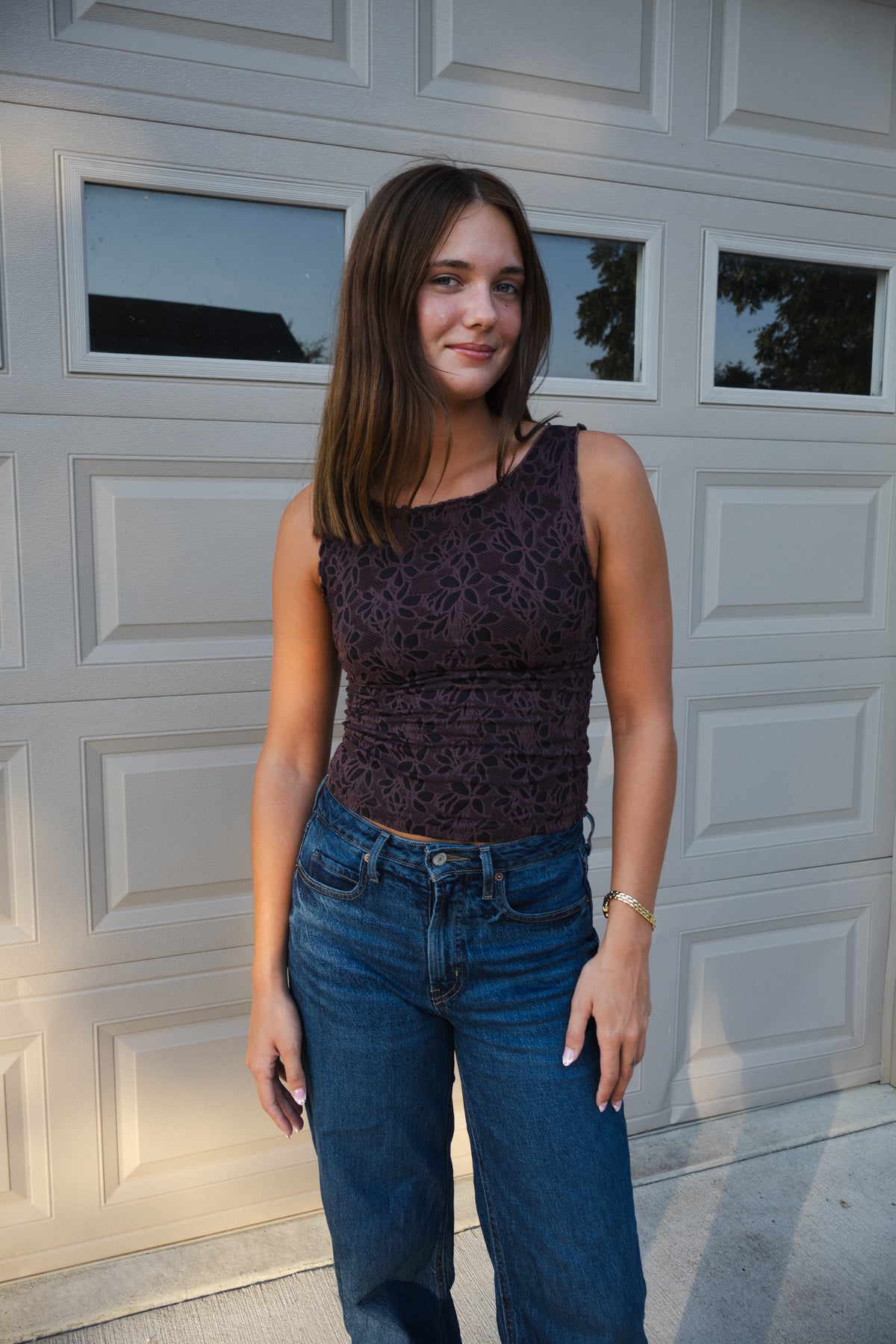 Floral Lettuce Edge Top in French Roast