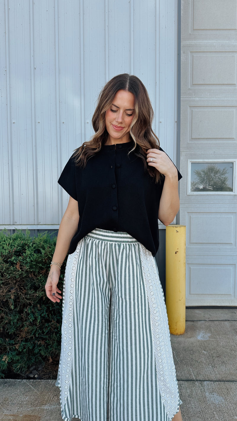 Carrie Cardigan in Black