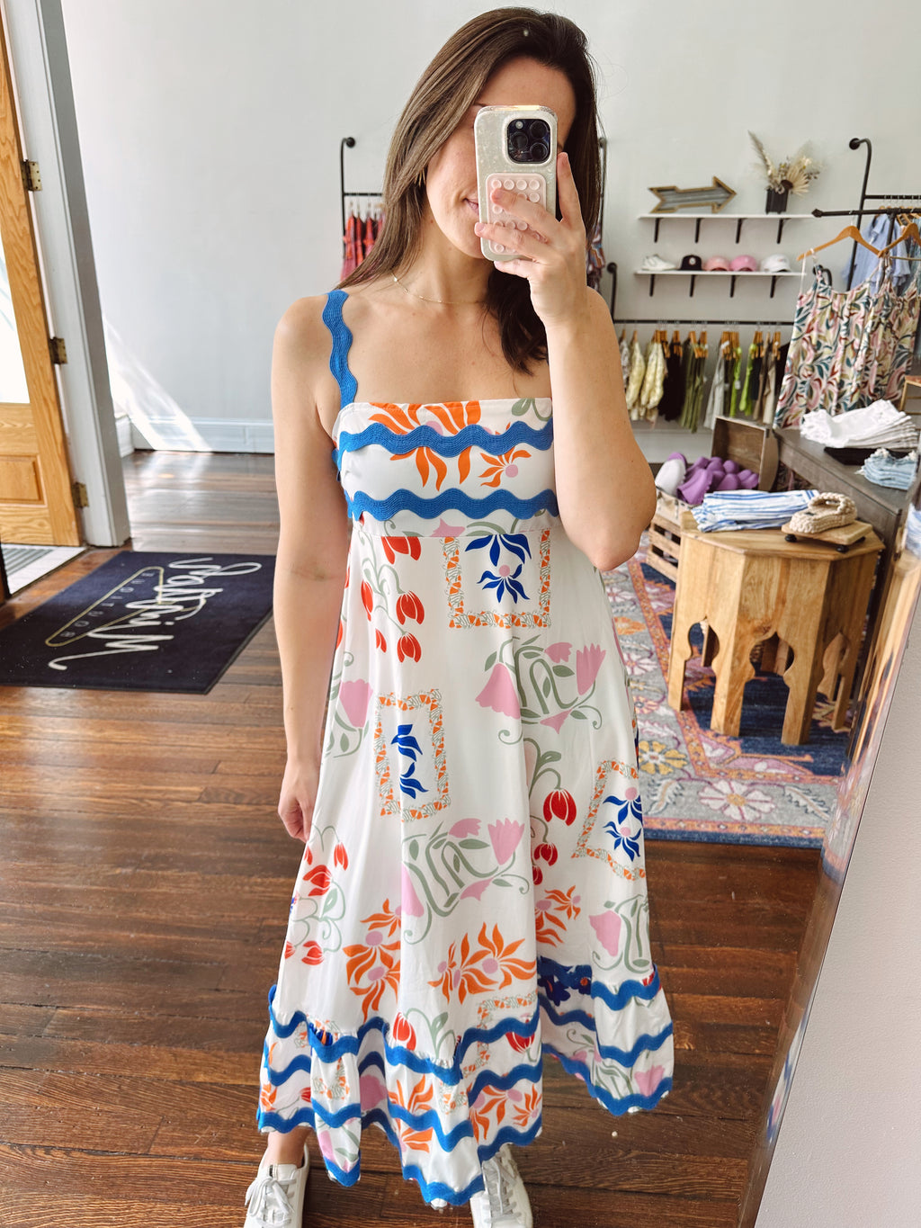 Wavy Midi Dress